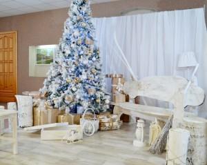 Новогодняя фотозона в фойе администрации