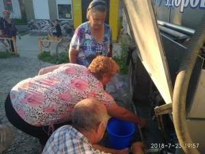 Очередь за водой