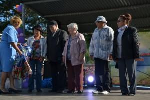 Чествование почетных житлей поселка