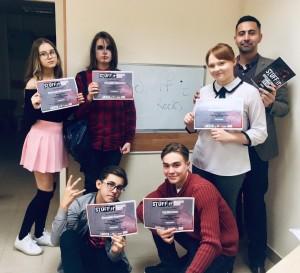 Ребята с дипломами за свой первый фильм