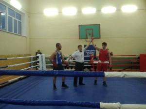 бокс Щелкун