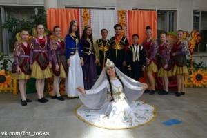 Азербайджанские гости с сысертскими артистами