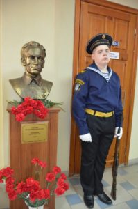 Торжественное открытие памятных бюстов в суде