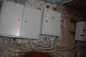 Двор Коммуны, 41