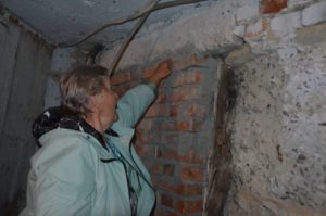 Двор Коммуны, 41