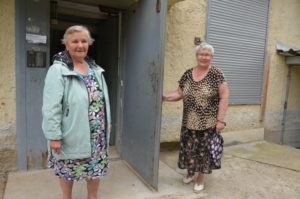 Двор Коммуны, 41