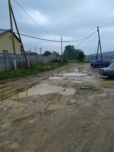 Грязь на улице Победы