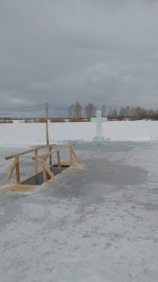 Крещение в Большом Истоке