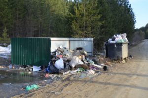 Улица Кремлевская. Мусорная площадка