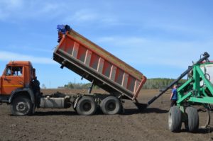 Идет посев ячменя