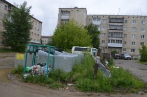 Двор Орджоникидзе,31