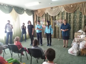 Пожарные и школьники