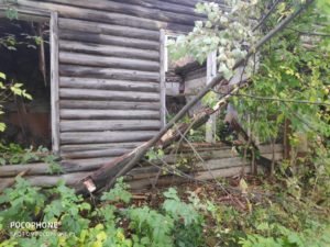 Аварийное здание на Воробьевке