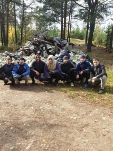 Субботник в лесу