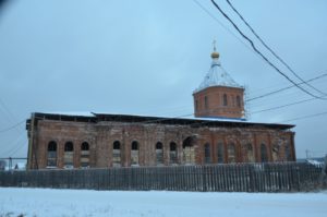 Храм во имя архангела Михаила в поселке Бобровском