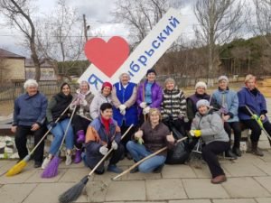 Субботник в Октябрьском