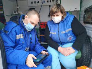 врач Александр Прилепский и фельдшер Надежда Кленова