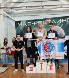 3_мас-рестлинг