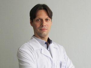 Александр Шустов